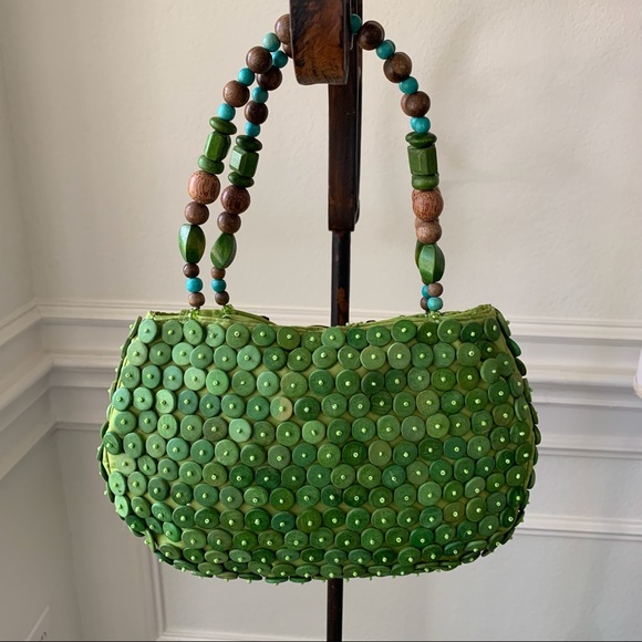 (1406) VINTAGE CEBU BEADED HANDBAG WITH WOODEN BEADS HANDLE - Picture 7 of 16